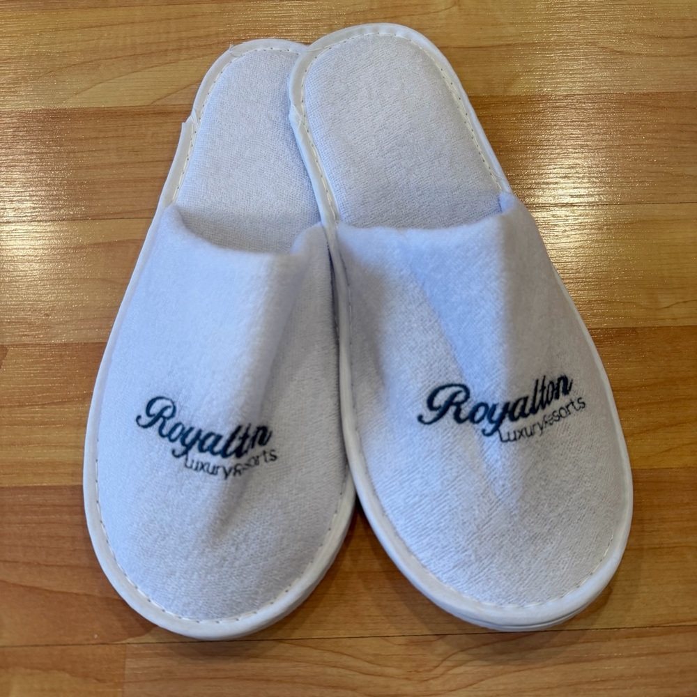 New Royalton Luxury Resorts Unisex One Size White Slippers for travel 2 pairs